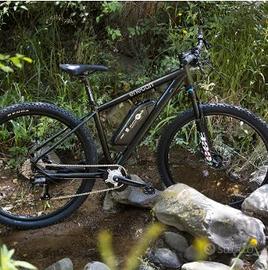 MOUNTAIN BIKE ELETTRICA NUOVA