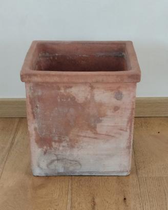 Vaso in terracotta Hand Made 
