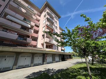 3 LOCALI A CREMA