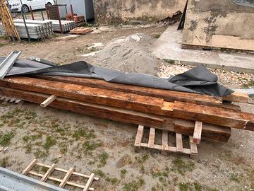 Travi e assi di legno