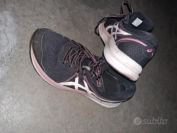 scarpe  asiscs da corsa 
