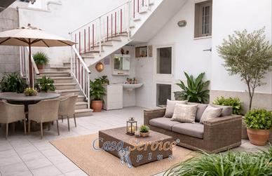 Esclusivo terracielo indipendente con terrazzo