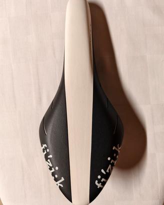 Sella Fizik Arione R7