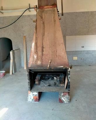 struttura termocamino legna