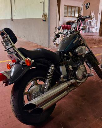 YAMAHA XV1100 Virago