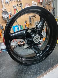 cerchio posteriore 5.5 per ducati Monster 696