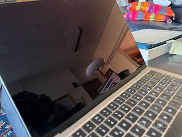 Macbook Air M3 - 16GB Ram - 256GB | Silver