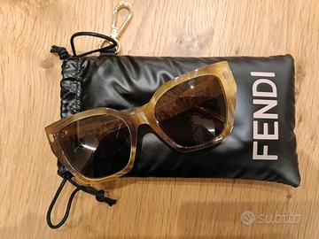 occhiali da sole da donna Fendi