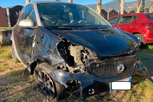 Smart ForFour 2017 70 1.0 Prime SINISTRATA