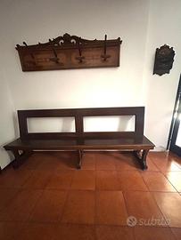 Appendiabiti antico con n. 2 panche in legno