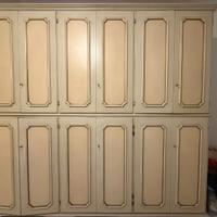 Armadio vintage 12 ante in legno massello