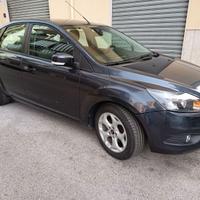 Ford Focus eco MODELLO 2011 pochi KM neopatentati