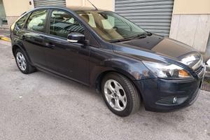 Ford Focus eco MODELLO 2011 pochi KM neopatentati