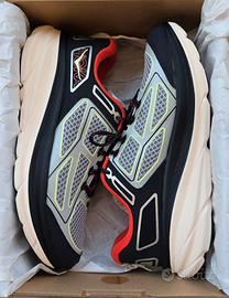 Hoka U Clifton One 9 Taglia 45 (cm29)