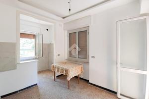 3 LOCALI A GENOVA