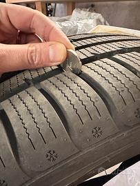 Gomme Invernali 225/55 R18 NUOVE