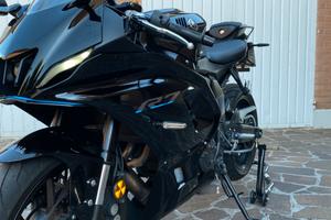 Yamaha R7 2023 - Garanzia estesa 7 anni