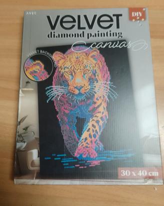 DIAMOND PAINTING