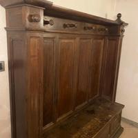 Cassapanca di castagno