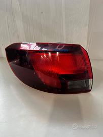 fanale posteriore sinistro Opel Astra K sw