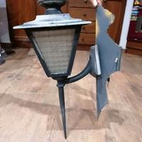 Lanterna da esterno da muro in ferro