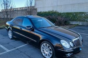 Mercedes-Benz Classe E 320CDI EVO Anno 2009