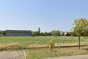 Terreno di 7505 m² a Medicina
