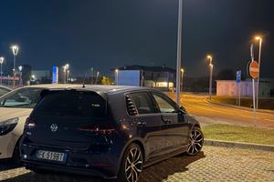 VOLKSWAGEN GOLF 7.5 GTD
