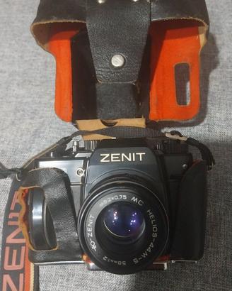 macchina fotografica zenit