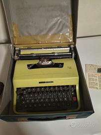 Macchina da scrivere Olivetti Lettera 32 