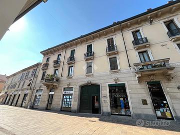 3 LOCALI A VILLASANTA