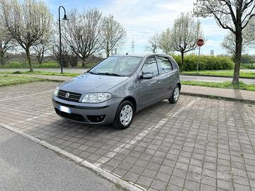Fiat Punto 1.2 benzina neopatentati
