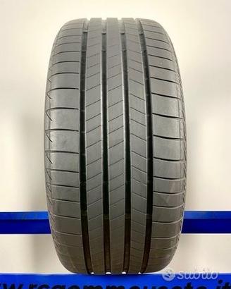 Bridgestone 255/40 R21 102T