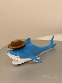 Statuina squalo di toy story dipinta a mano