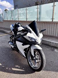 Yamaha yzf-r125