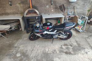 Honda CBR 900 - 2000