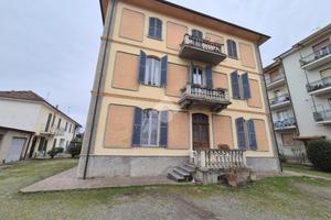 TRIFAMILIARE A ACQUI TERME