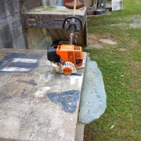 decespugliatore stihl modello km130/r