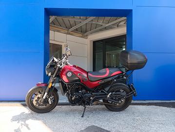 Benelli Leoncino 500 ABS. A2 35 kW
