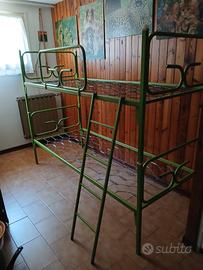 LETTO A CASTELLO