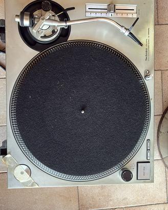 Giradischi Technics 1200