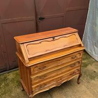 Cassettiera in legno