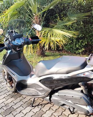 piaggio Beverly 350 ST 