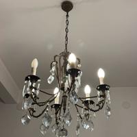 Lampadario acon gocce di cristalli anni 60