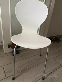 Tre sedie conforama bianche