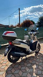 Kymco People 300 - 2012