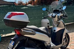 Kymco People 300 - 2012