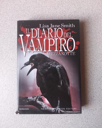 Libro "Il diario del Vampiro. Mezzanotte"