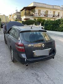 Renault Laguna station wagon