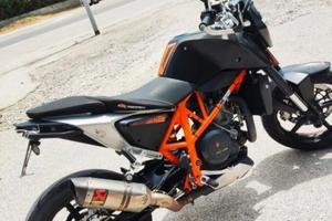 DUKE 690 ABS KTM AKRAPOVIC 